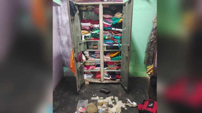 Picsart_25-08-24_19-47-01-300